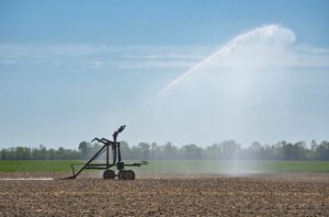 irrigazione campi siccità