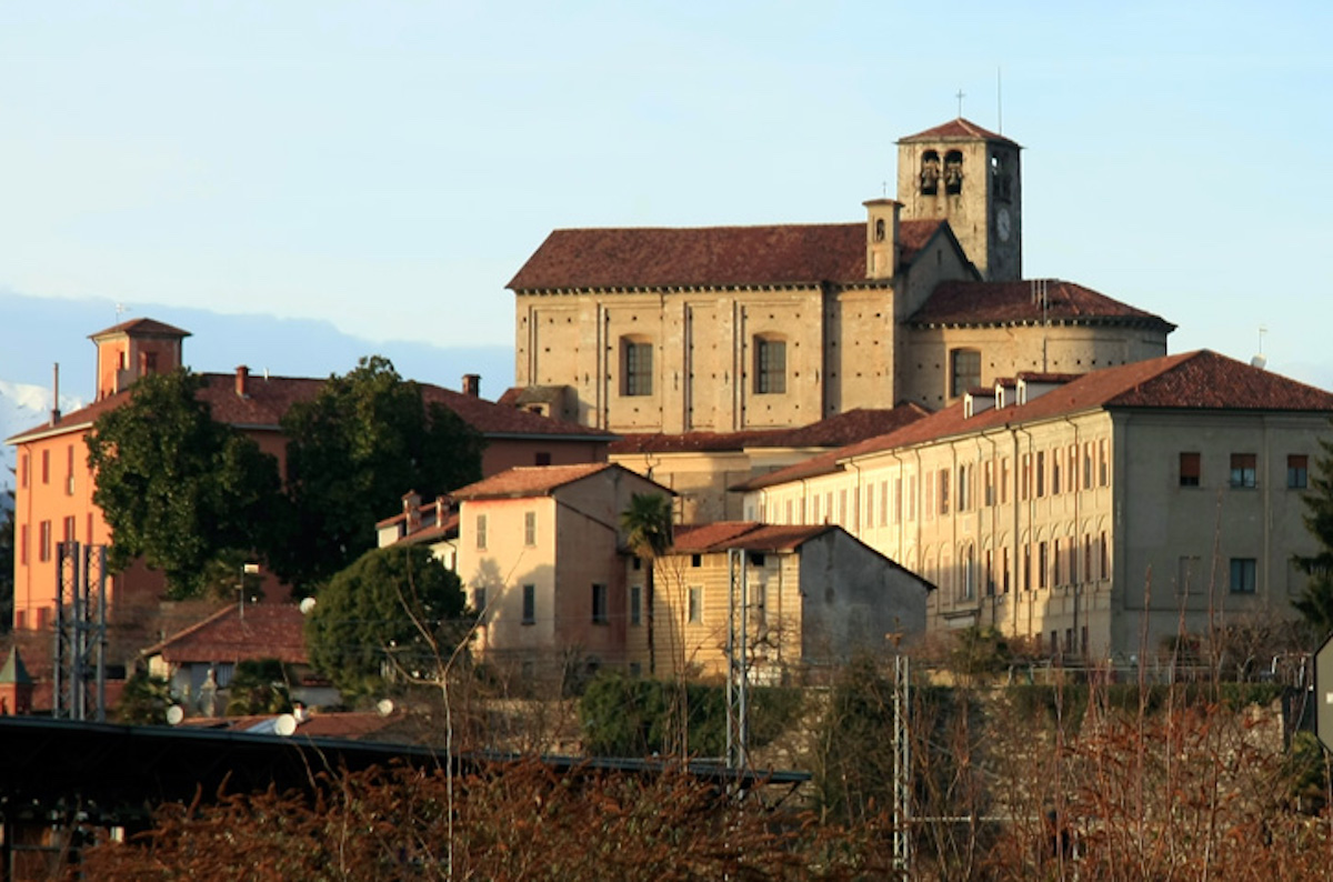 basilica san giuliano chiesa gozzano