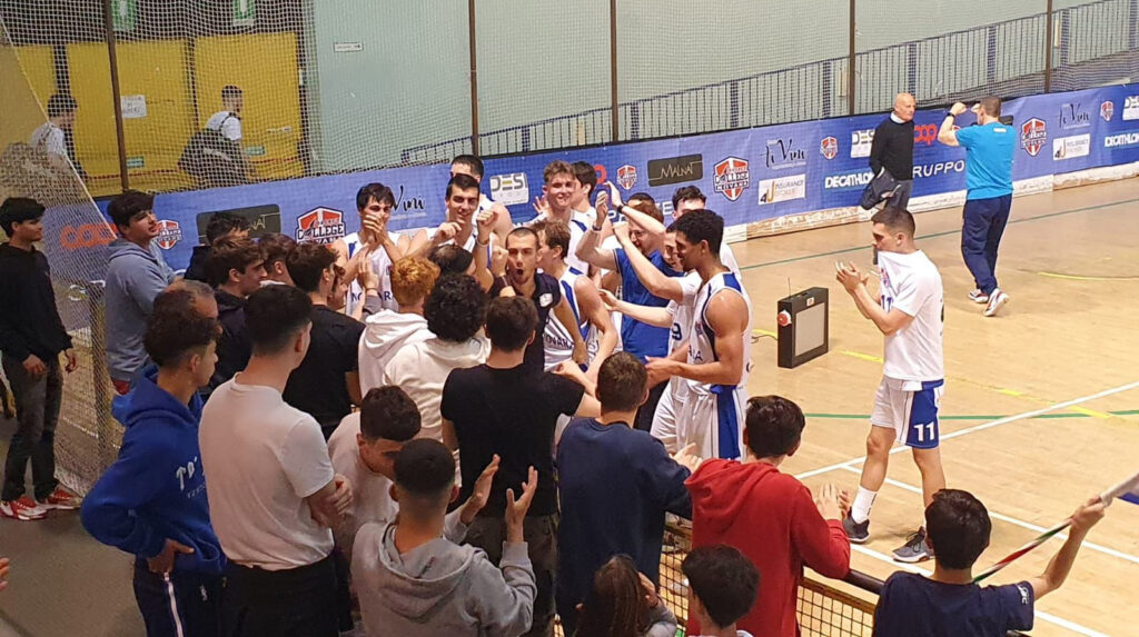 Il Basket College Novara conquista la salvezza e giocherà in serie C