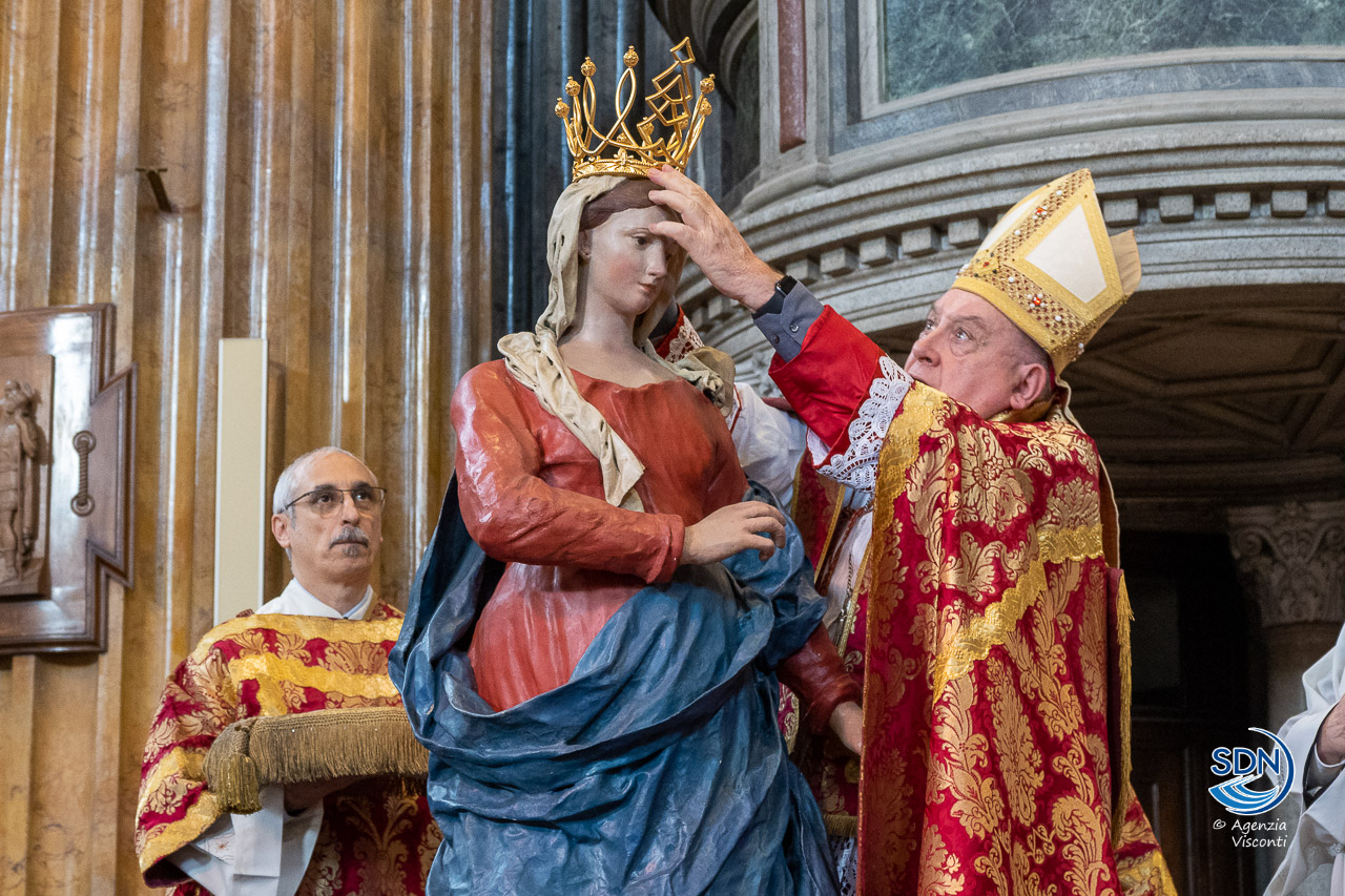 Quarta Incoronazione della Madonna di Caravaggio. Celebrazione in Duomo con il vescovo Brambilla