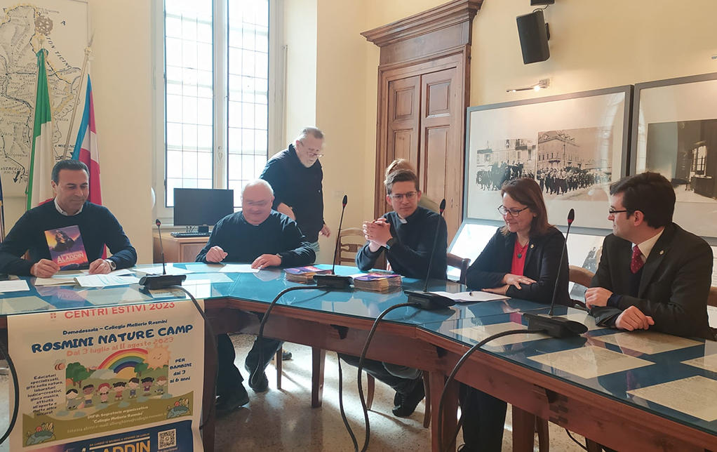 Un momento della conferenza stampa di presentazione dei centri estivi a Domodossola