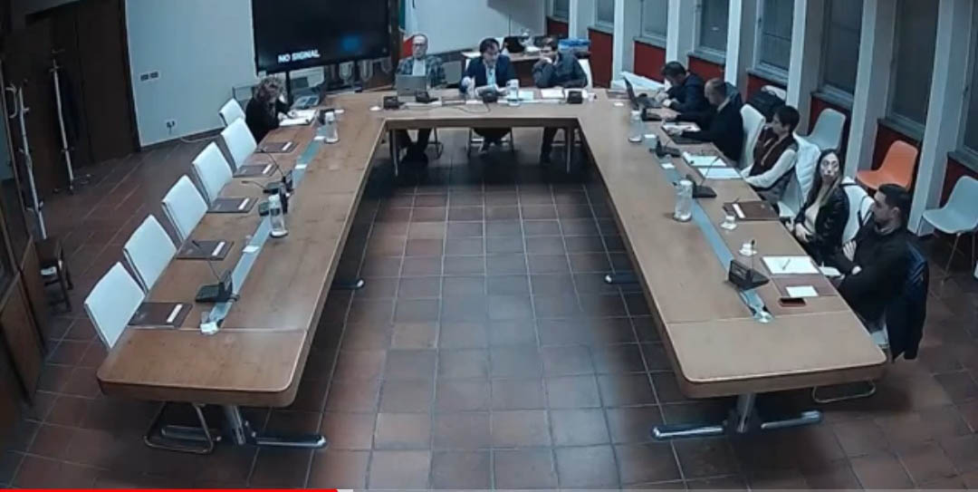 Bellinzago, l'opposizione chiede le dimissioni dell'assessore Miglio