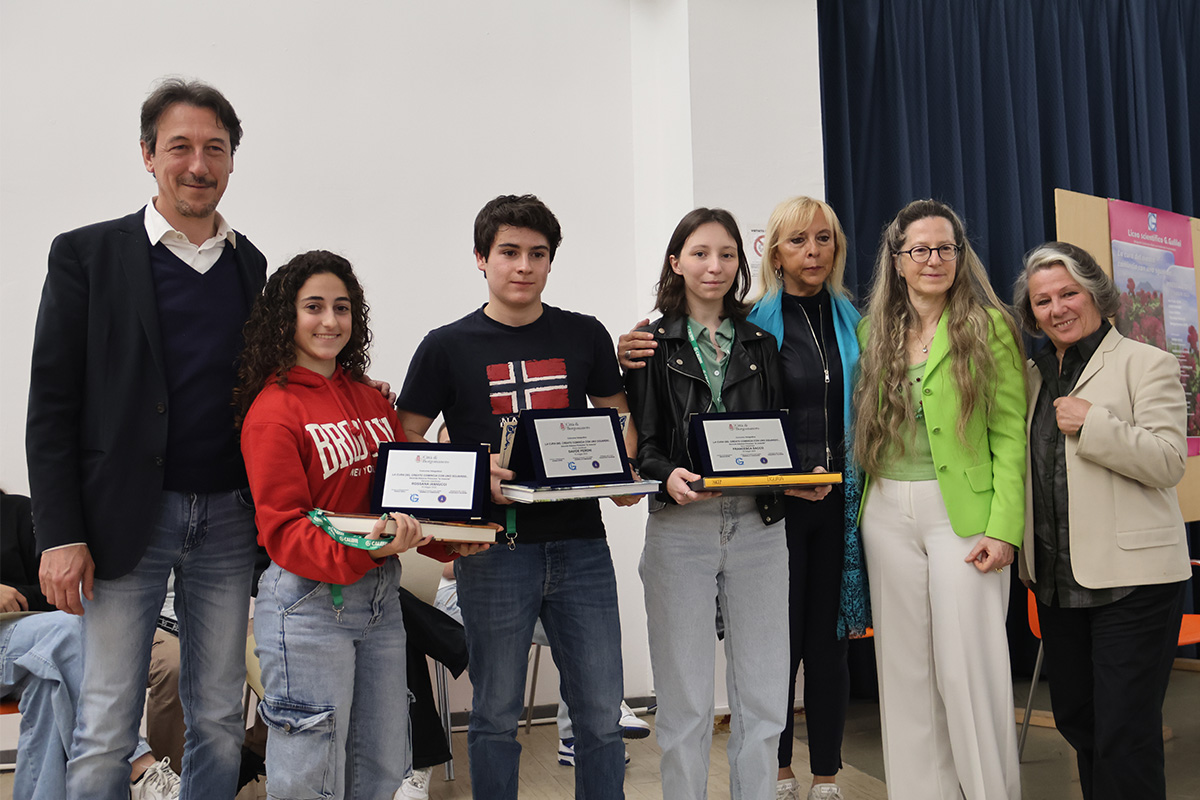 Premiazione migliori foto liceo Galilei Borgomanero maggio 2023