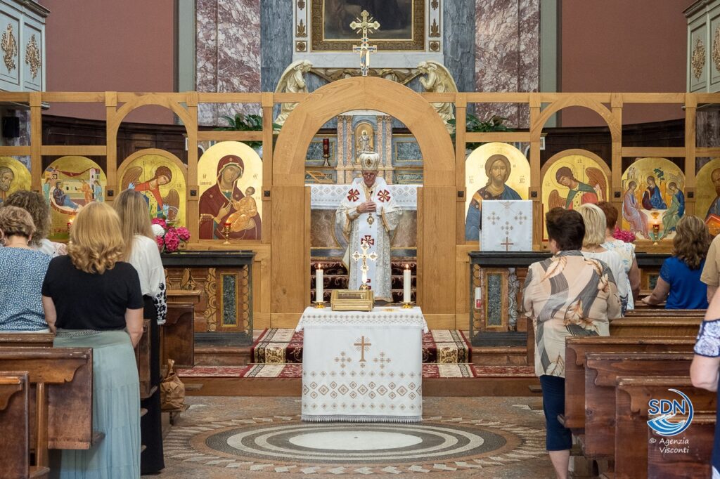 Ucraini in festa per la visita del vescovo Dionisio Lachovicz