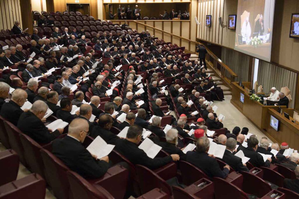 L'aula del Sinodo in VAticano