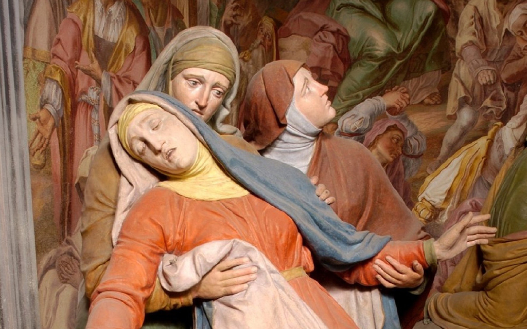 Un dettaglio della Vergine Addolorata al Varallino di Galliate