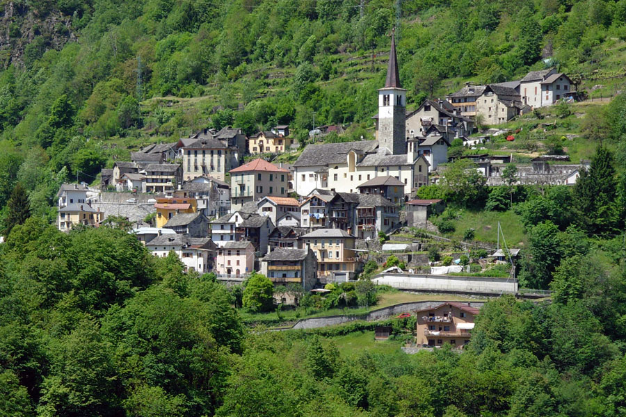 Panorama di Castiglione - Alesandro Vecchi, CC BY-SA 3.0 , via Wikimedia Commons